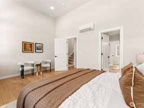 3449 California Avenue SW B, Seattle WA 98116