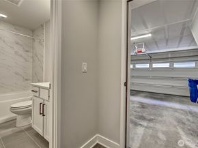 18723 76th Avenue W, Lynnwood WA 98037