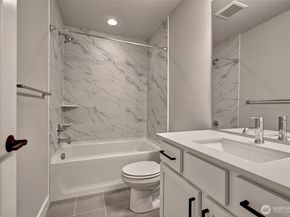 18723 76th Avenue W, Lynnwood WA 98037
