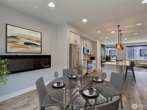 18723 76th Avenue W, Lynnwood WA 98037