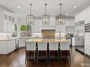 5927 178th Court SE, Bellevue WA 98006