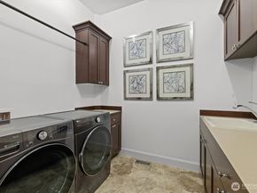 5927 178th Court SE, Bellevue WA 98006