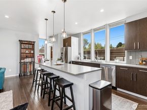 5953 Fauntleroy Way SW D, Seattle WA 98136