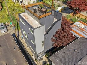 5953 Fauntleroy Way SW D, Seattle WA 98136