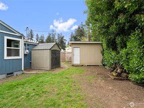 15401 2nd Avenue NE, Shoreline WA 98155