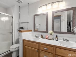 10617 NE Kingston Meadows Circle, Kingston WA 98346