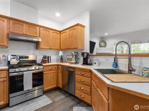 10617 NE Kingston Meadows Circle, Kingston WA 98346