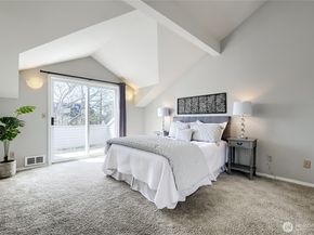 806 NW 52nd Street, Seattle WA 98107
