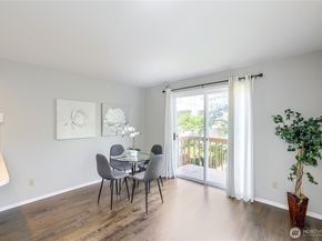 806 NW 52nd Street, Seattle WA 98107