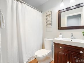 806 NW 52nd Street, Seattle WA 98107