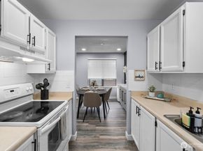 1826 S 330th D, Federal Way WA 98003