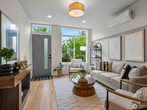 2440 NW 60th Street B, Seattle WA 98107