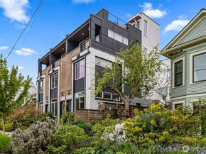 2440 NW 60th Street B, Seattle WA 98107