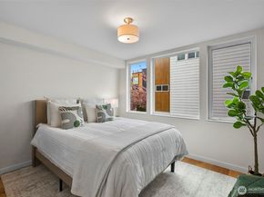 2440 NW 60th Street B, Seattle WA 98107