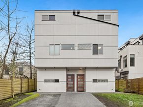 8358 19th Avenue NW B, Seattle WA 98117