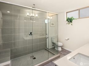 8358 19th Avenue NW B, Seattle WA 98117