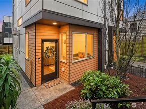 8358 19th Avenue NW B, Seattle WA 98117