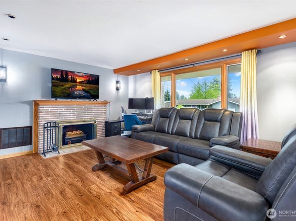 4919 Dogwood Drive, Everett WA 98203