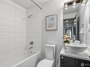 4419 B Corliss Avenue N, Seattle WA 98103