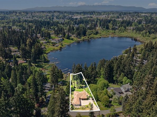 1300 N Lake Stickney, Lynnwood WA 98087