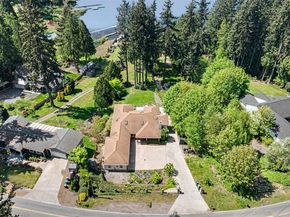 1300 N Lake Stickney, Lynnwood WA 98087