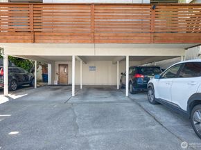 6513 24th Avenue NW 4, Seattle WA 98117