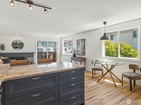6513 24th Avenue NW 4, Seattle WA 98117