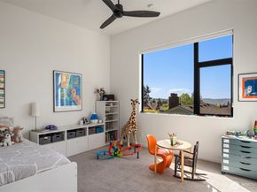 7337 10th Avenue NW, Seattle WA 98117