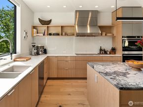 7337 10th Avenue NW, Seattle WA 98117