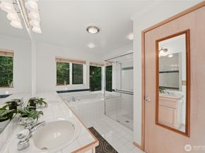 4525 47th Avenue S, Seattle WA 98118