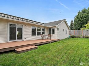 24322 117th Avenue SE, Kent WA 98030
