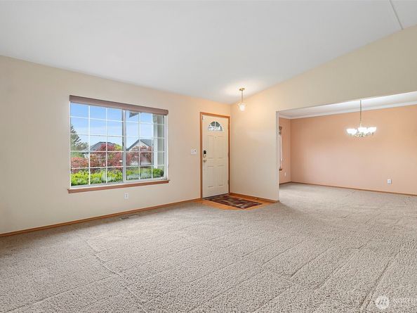 24322 117th Avenue SE, Kent WA 98030