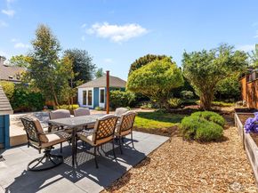 8633 36th Ave SW, Seattle WA 98126