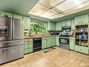 6353 121st Avenue SE, Bellevue WA 98006
