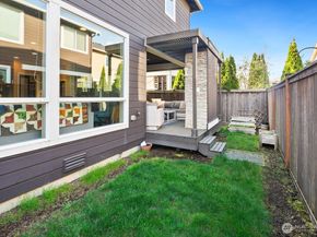 17227 39th Drive SE, Bothell WA 98012