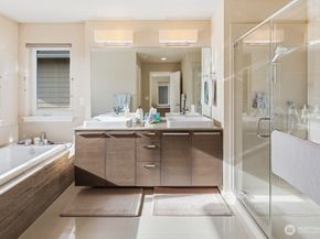 17227 39th Drive SE, Bothell WA 98012