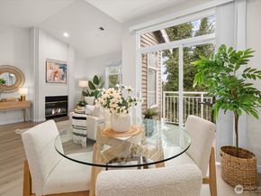 9728 178th Place NE 204, Redmond WA 98052