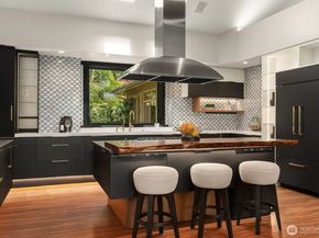 20113 SE 30th Street, Sammamish WA 98075