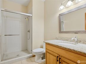 6265 160th Avenue SE, Bellevue WA 98006