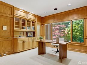6265 160th Avenue SE, Bellevue WA 98006