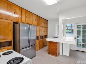 3551 SW 99th Street, Seattle WA 98126