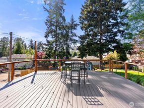 469 Hoquiam Avenue NE, Renton WA 98059