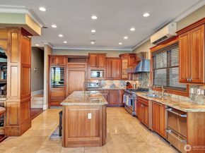 10616 Rainier Ave S, Seattle WA 98178