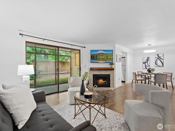 12221 100th Avenue NE B102, Kirkland WA 98034