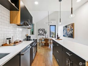 6515 Ellis Avenue S, Seattle WA 98108
