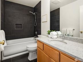 6308 Clubhouse Lane, Mukilteo WA 98275