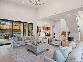 2423 129th Avenue SE, Bellevue WA 98005