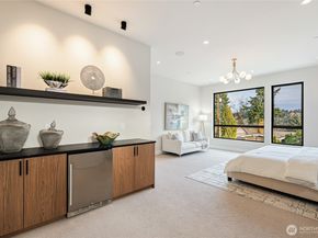 2423 129th Avenue SE, Bellevue WA 98005