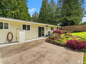 11414 2nd Ave SE, Everett WA 98208