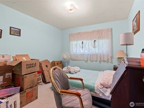 11414 2nd Ave SE, Everett WA 98208